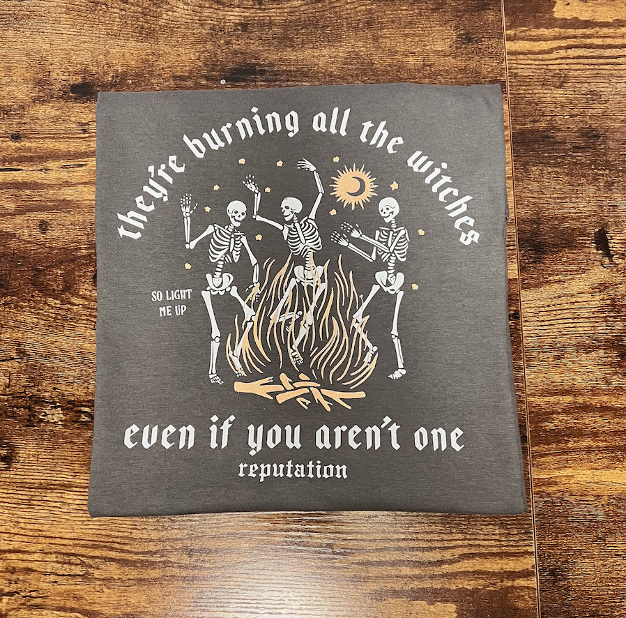 Burning Witches T-Shirt / Crop Top / Sweatshirt